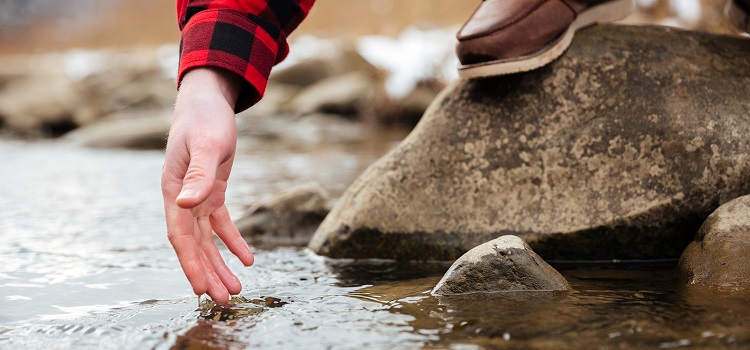 hand testing water newbie data science guide concept